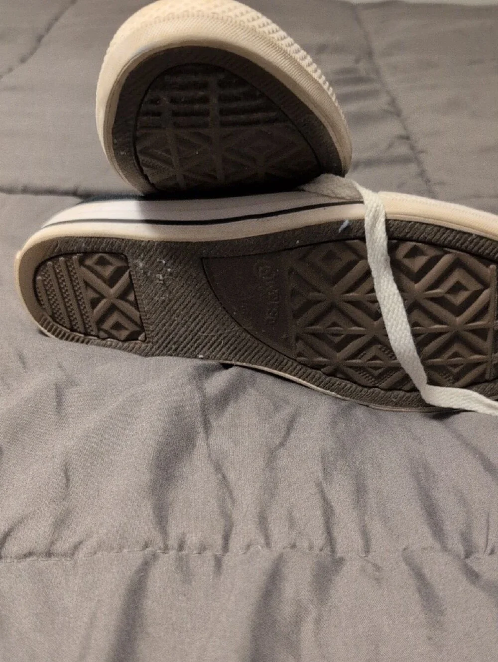 Converse kids low